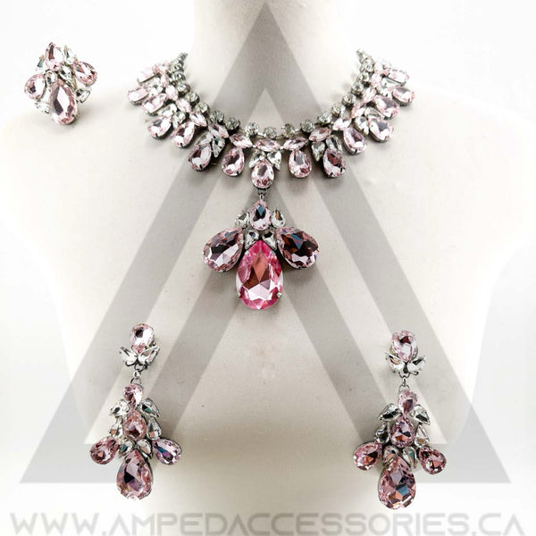 Light Pink Necklace Set