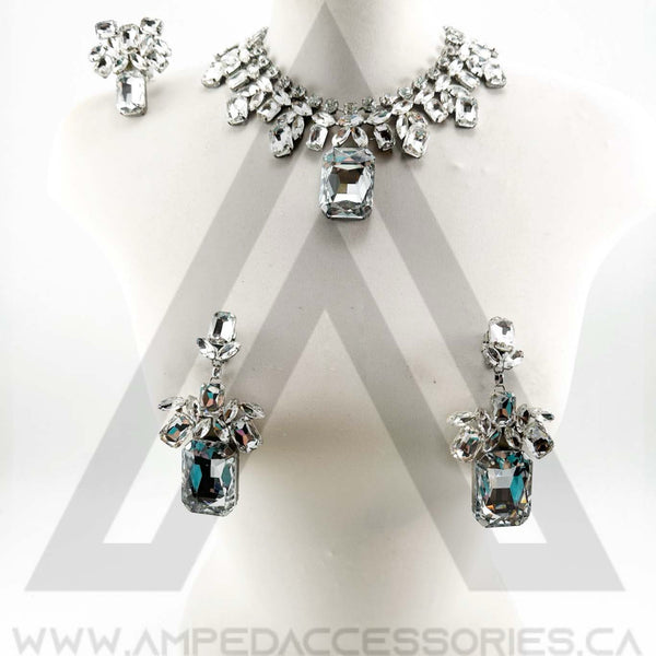 Clear Necklace Set